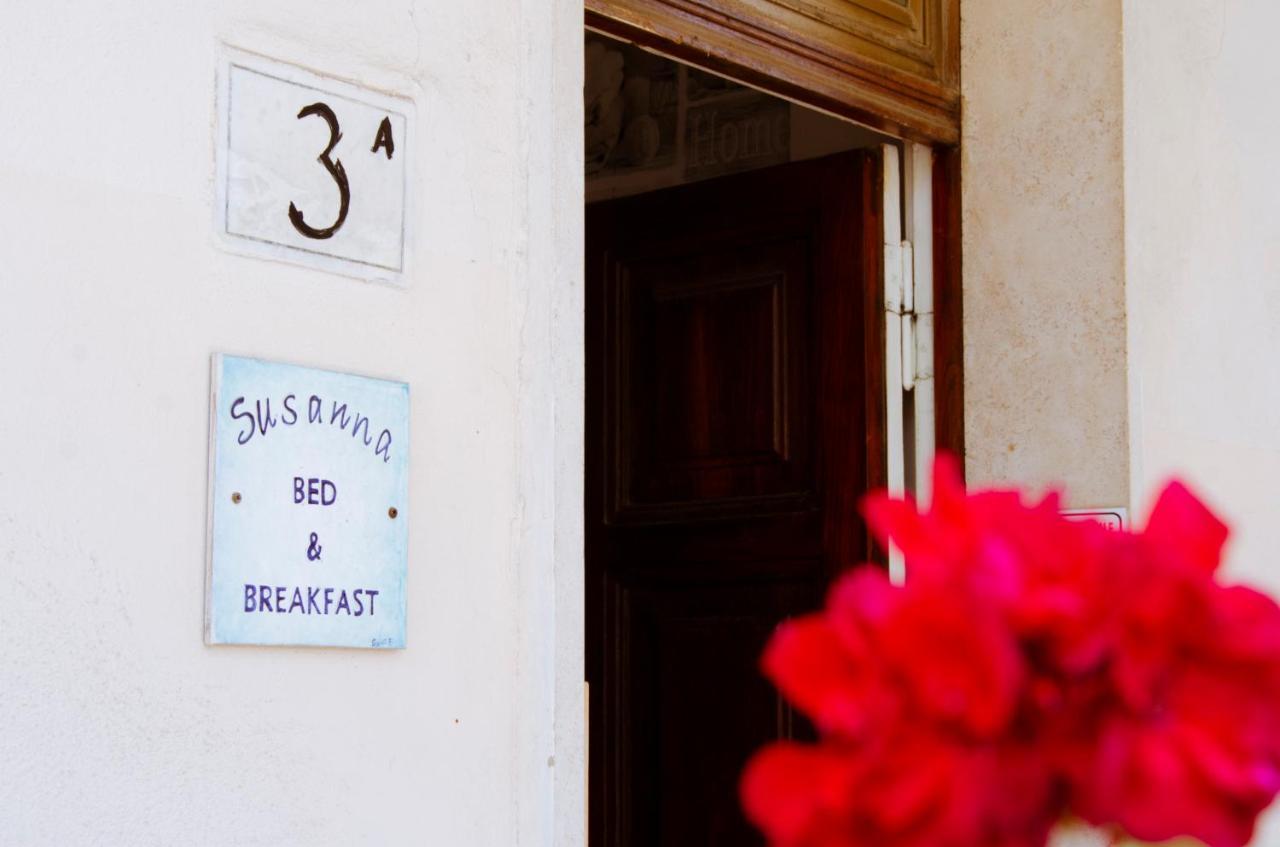 B&B Villa Susanna チビタベッキア エクステリア 写真