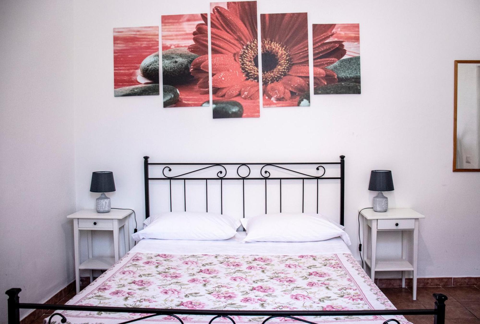 B&B Villa Susanna チビタベッキア エクステリア 写真