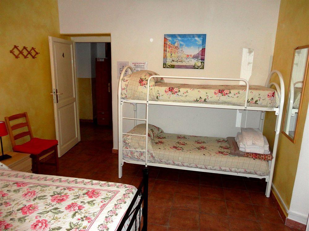 B&B Villa Susanna チビタベッキア エクステリア 写真